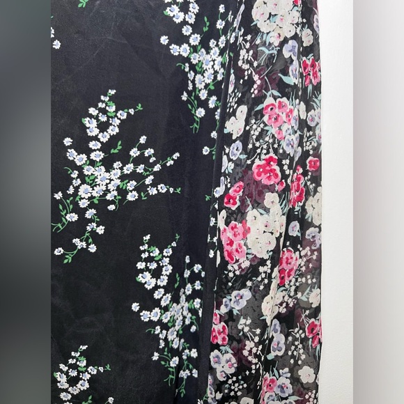 Equipment Femme Liam Silk Contrast-Sleeve Tee - Picture 8 of 10